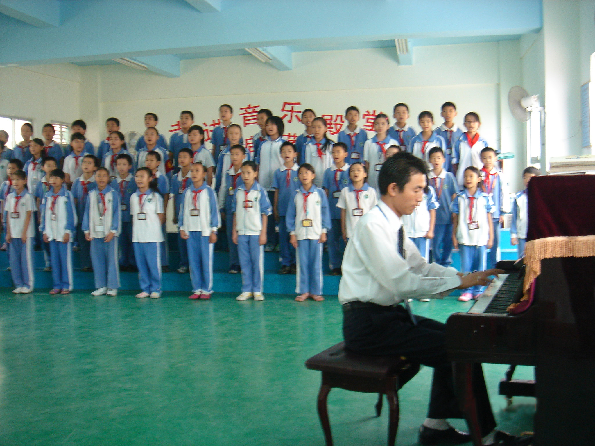 东莞市石碣文晖学校