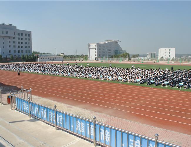 法库县高级中学图片
