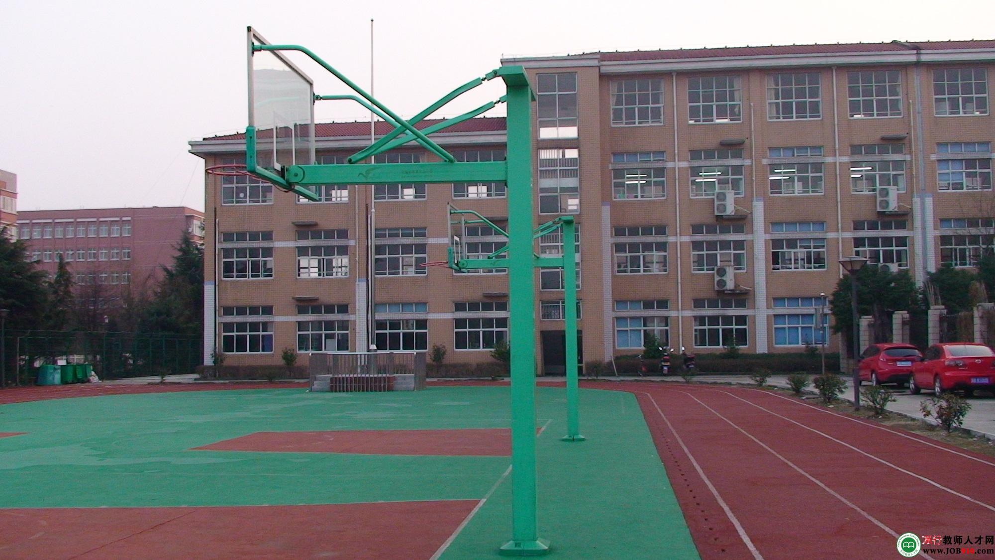 无锡市吴风实验学校